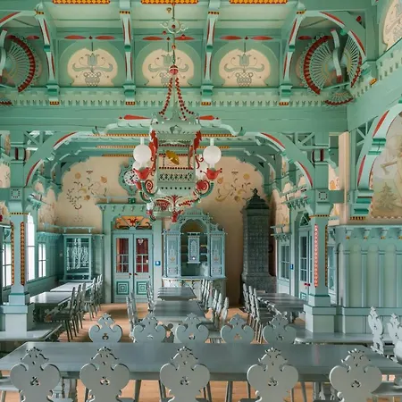 Libusin & Mamenka Narodni Kulturni Pamatky 4*