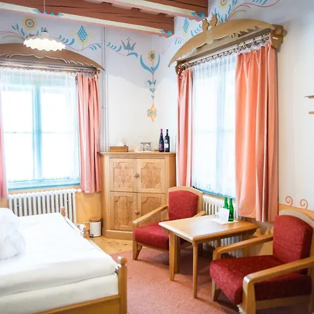 Libusin & Mamenka Narodni Kulturni Pamatky