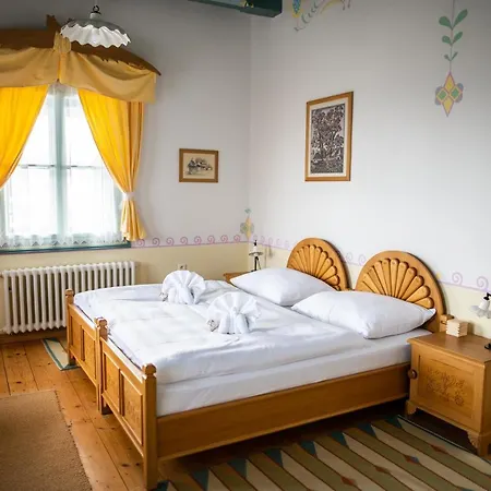 Libusin & Mamenka Narodni Kulturni Pamatky