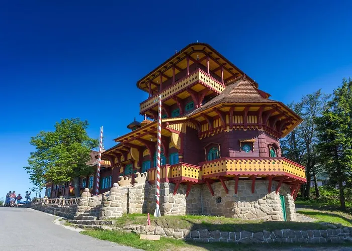 Libusin & Mamenka Narodni Kulturni Pamatky 4*