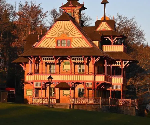 Libusin & Mamenka Narodni Kulturni Pamatky 4*