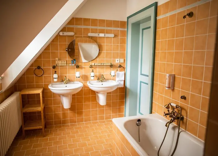 Libusin & Mamenka Narodni Kulturni Pamatky Aparthotel