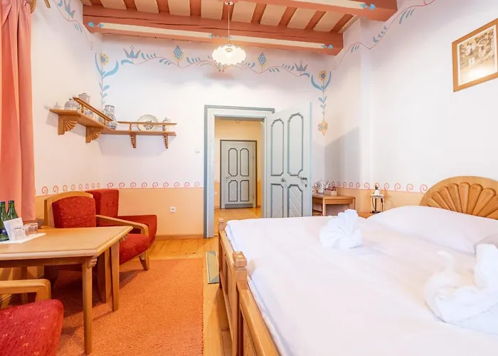 Libusin & Mamenka Narodni Kulturni Pamatky 4* Prostřední Bečva