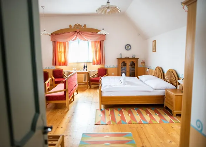 Aparthotel Libušín&maměnka Národní Kulturní Památky